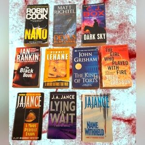 LOT OF 10 SUSPENSE NOVELS/SOFT-COVER BOOKS ~ J. A. JANCE ~ JOHN GRISHAM